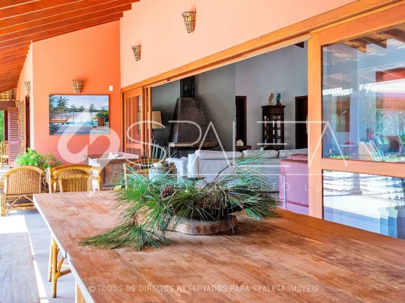 Imagem Seu refúgio exclusivo com vista deslumbrante para a Represa de Avaré! Propriedade de 20.000 m² com marina particular esperando por você