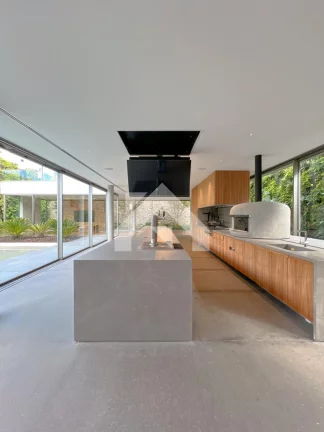 Imagem Casa de Condomínio em Tamboré - Santana de Parnaíba, SP