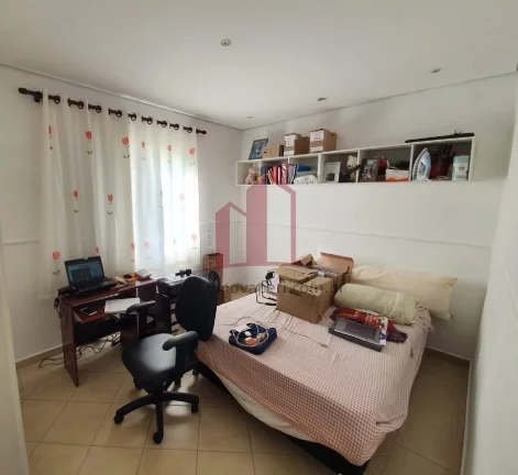 Imagem Casa em Condomínio à Venda em Francisco Morato-SP, Bairro Moinho! 3 Quartos, 1 Suíte, 2 Salas, 1 Banheiro, 3 Vagas, 95,79 m²!