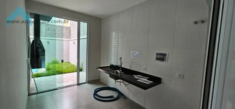 Imagem Casa moderna 3 quartos, área gourmet e piscina em Atibaia