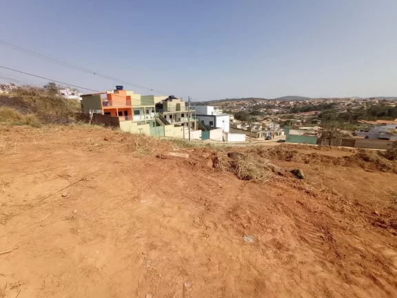 ✨OPORTUNIDADE DE PERMUTA PARA CONSTRUTORES  LOTES DE ESQUINA EM SÃO PEDRO, ESMERALDAS!

Es...