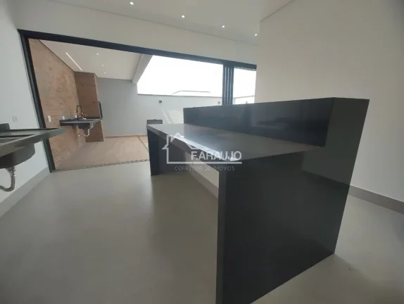 Imagem Casa em Condomínio à venda em Terras de São Francisco com 220m² 3 suítes, 4 vagas