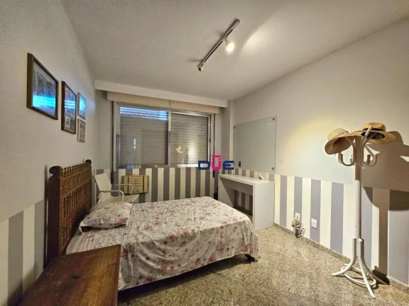 Imagem Apartamento 4 Quartos, 5 Banheiros, 2 Vagas, PÉ NA AREIA - José Menino - Santos