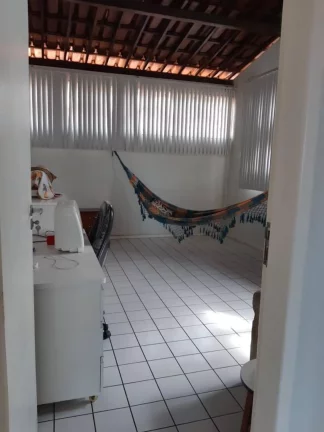 Imagem Casa no Residencial Parque dos Coqueiros - Amplos 3/4, Suíte, 324m² e 4 Vagas!