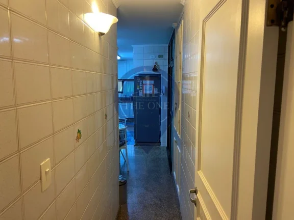 Imagem Apartamento de Luxo no Pacaembu: 3 Quartos, 3 Suítes, 2 Salas, 4 Banheiros e 4 Vagas - 230m² - São Paulo-SP
