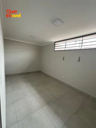 Imagem Imperdível Casa Comercial à Venda em Ribeirão Preto-SP, Jardim Sumaré: 5 Quartos, 6 Banheiros, 4 Vagas, 220m²!