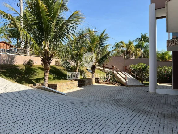 Imagem Chácara em Condomínio com 4 Quartos e 5 banheiros à Venda, 560 m²
