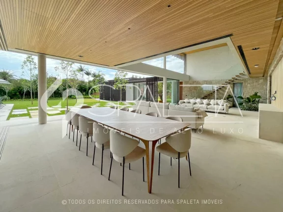 Imagem Residência de altíssimo padrão com 7 suítes à venda na Quinta da Baroneza