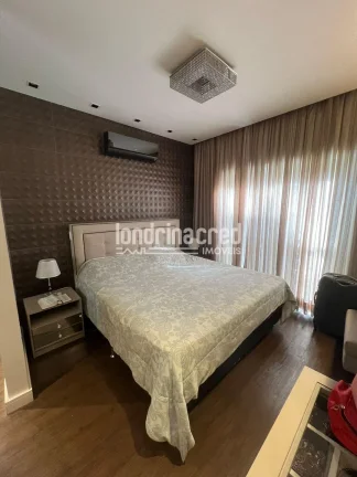 Imagem Casa Térrea de Alto Padrão no Condomínio Pitanguá em Londrina, 3 Suítes, 279m² Construídos, Lazer Completo e Localização Privilegiada Próx. Catuaí