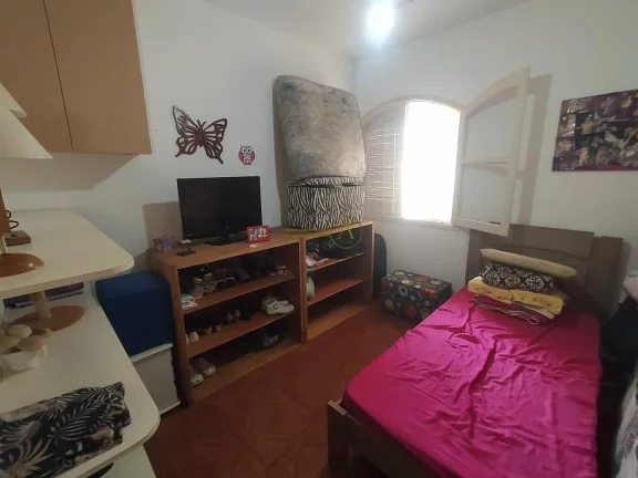 Imagem Casa 3 dorms, Churrasqueira, bem localizada  à venda em Peruíbe