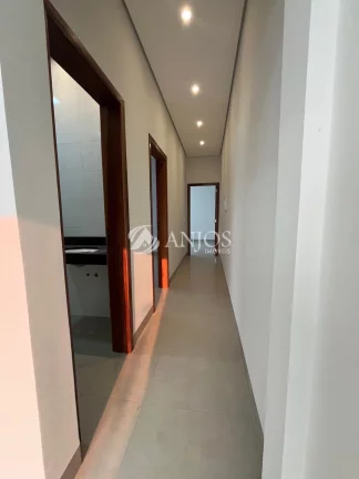 Imagem CASA NOVA COM 02 QUARTOS, A VENDA NO JARDIM IPORÃ, SINOP - MT.