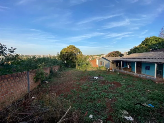 Imagem Lote no Bairro Santa Cruz por R$270.000,00