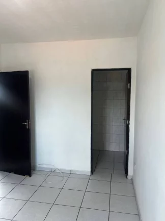 Imagem Casa com 1 dormitório para alugar, 35 m² por R$ 1.042,00/mês - Cidade São Jorge - Santo André/SP
