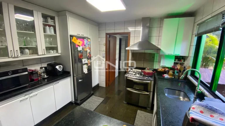 Imagem Apartamento Ed Vêneto - Semi Mobiliado