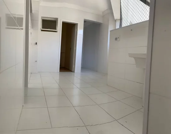 Imagem Apartamento 4/4 com área de lazer no Condomínio Edifício Saint Germain
