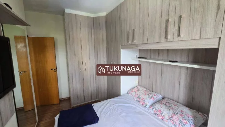 Imagem Apartamento 3 Quartos Com Móveis Planejados, Sacada De Vidro.