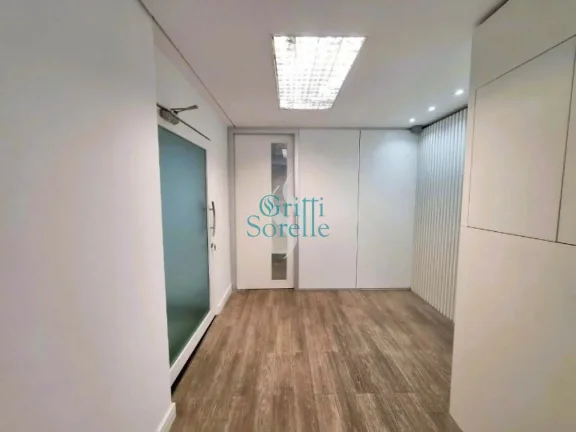 Imagem Conjunto Comercial para Alugar em Vila Olímpia - São Paulo/SP.