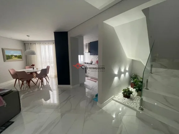 Imagem Sobre o imóvel

Cobertura duplex com vista espetacular para você e sua família desfrutarem de um ...