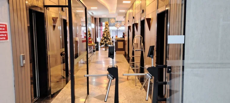 Imagem Loja 22 m2 no Centro de Curitiba. R$160.000,00.