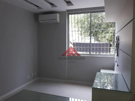 Imagem Apartamento com 2 dormitórios à venda, 70 m² por R$ 310.000,00 - Santa Rosa - Niterói/RJ