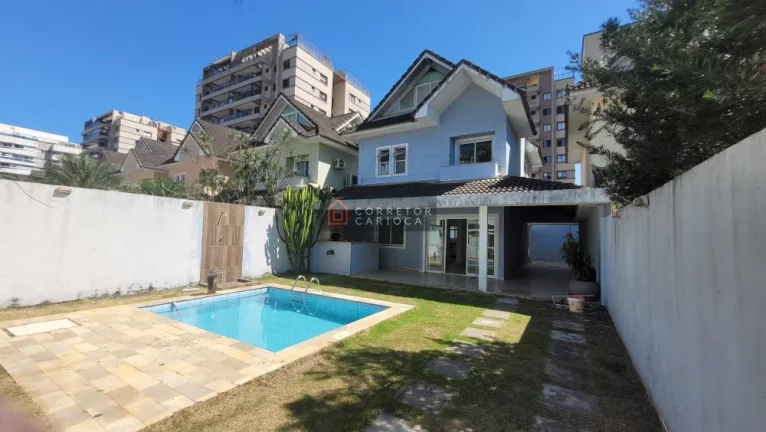 Imagem Casa 4 quartos no Recreio dos Bandeirantes