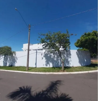 Imagem Sobrado a Venda no Condomínio Terras das Águas, dentro do Thermas Walter Park em São Pedro/SP com 4 suítes
