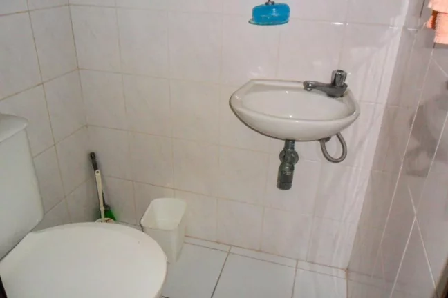 Imagem PITANGUEIRAS- PERTINHO DO MAR , LAZER NO PRÉDIO.