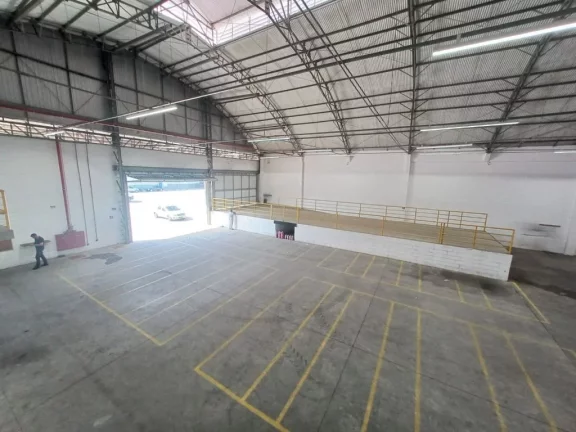 Imagem Galpão para alugar, 4000 m² por R$ 78.500,00/mês - Vila Sol Nascente - Suzano/SP