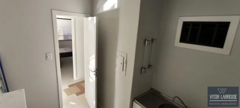 Imagem Sala Comercial 102m² no Interclínicas em Tubarão