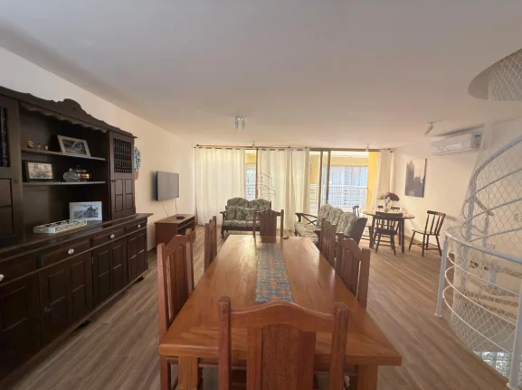Imagem Sobrado Triplex de 155m² no Saco da Ribeira!!
