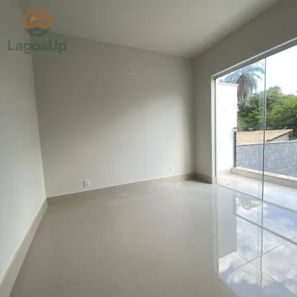Imagem Casa com 3 dormitórios à venda, 215 m² por R$ 1.050.000,00 - Condomínio Residencial Cedro - Lagoa Santa/MG