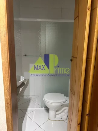 Imagem Casa à venda na Vila Granada, São Paulo-SP: 2 quartos, 1 suíte, 1 sala, 2 banheiros, 2 vagas, 160m². Confira já!