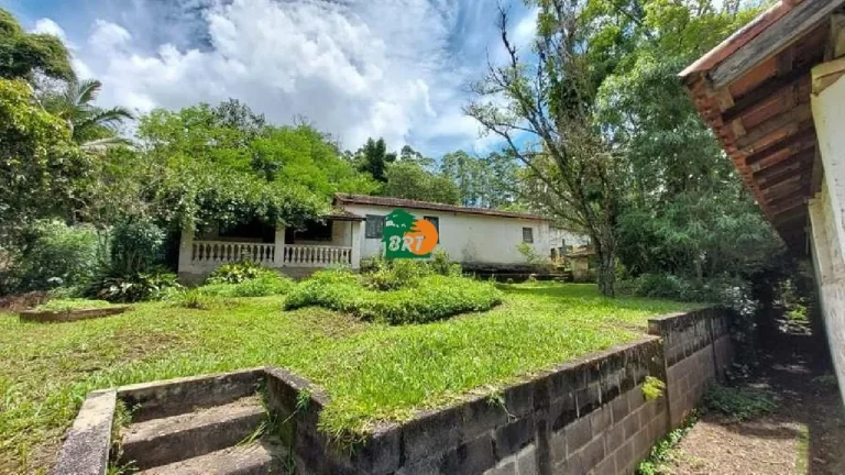Imagem Sítio para Venda em São Roque, Jardim Cardoso (mailasqui), 3 dormitórios, 1 suíte, 1 banheiro, 1 vaga