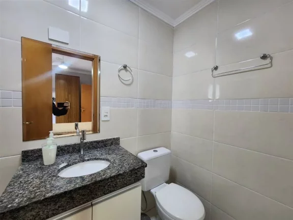 Imagem Apartamento à Venda em Guilhermina, Praia Grande - SP