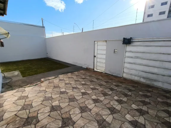 Imagem Casa De 3/4 C Suite Sozinha No Lote No Jardim Mariliza