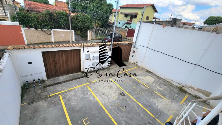 Imagem Casa à Venda 8 Quartos Bairro Parque Recreio Contagem MG