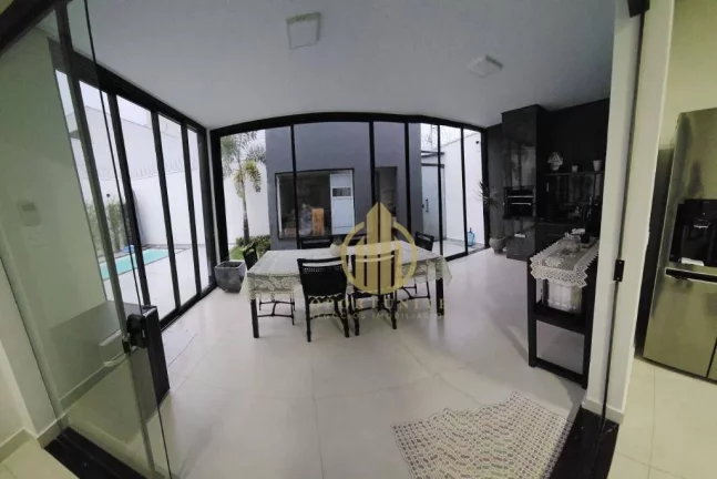 Imagem Casa com 3 dormitórios à venda, 308 m² por R$ 1.500.000 - Cascalho - Lavras/MG