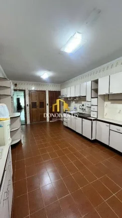 Imagem Esta casa ampla e funcional, com 218m² de área construída, está localizada no Jardim Bela Vista,...