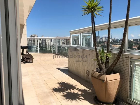 Imagem Cobertura Duplex no Pacaembu com 3 suítes e 6 vagas, 848m²