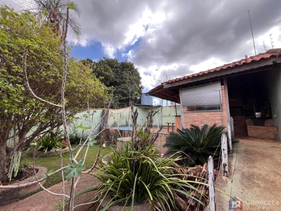Imagem Casa à Venda no Bairro Nossa Senhora de Fátima – 3 Quartos, Área Gourmet e 400 m² de Terreno! R$ 380 mil