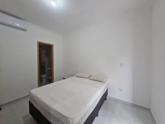 Imagem LINDO APARTAMENTO MUITO AMPLO LOCALIZACÃO PREVIGELIADA PRAIA DAS TONINHAS