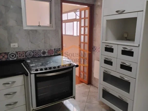 Imagem Apto semi mobiliado, 3 dormitórios, com armários, sendo 1 suíte, sala 2 ambientes, sacada, 3 banh...