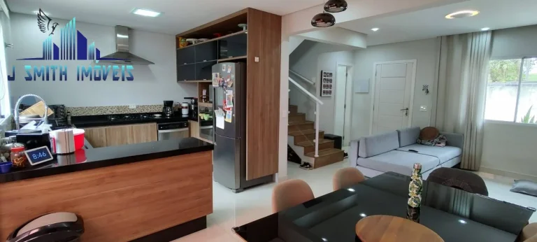 Imagem CASA MODERNA, REPLETA DE ARMÁRIOS PLANEJADOS. QUINTAL GRANDE, 2 VAGAS