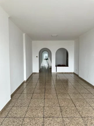 Imagem Apartamento à venda com 3 dormitórios e Vista Mar no Itararé de São Vicente/SP