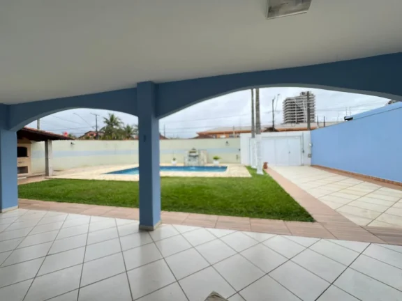 Imagem Casa para Venda em Praia Grande, Caiçara, 2 dormitórios, 1 suíte, 3 banheiros, 3 vagas