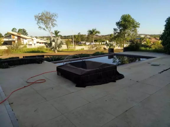 Imagem Casa duplex para aluguel, 9 quartos, 1 suíte, 5 vagas, Condomínio Belvedere - ESMERALDAS/MG