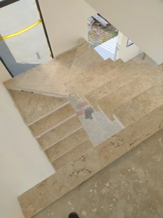 Imagem SOBRADO com 3 dormitórios à venda por R$ 849.000,00 no bairro Capão da Imbuia - CURITIBA / PR