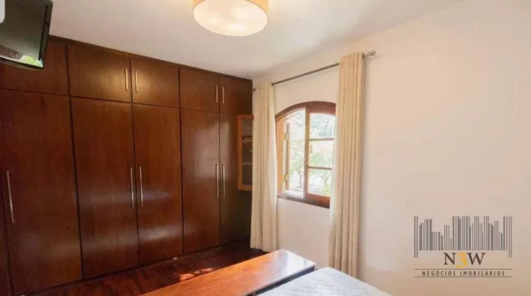 Imagem Casa à venda no City América São Paulo SP com 5 dormitórios, 5 suítes, 6 vagas de garagem e 383m².