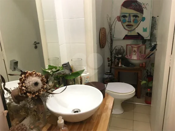 Imagem Casa à venda ou para alugar com 3 quartos, sendo 1 suíte, em Alto da Lapa, São Paulo - SP
