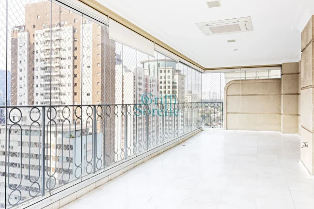 Imagem Excelente Apartamento à Venda na Vila Nova Conceição - São Paulo/SP.,